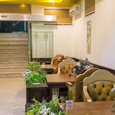 מלון Artist Center טיראנה