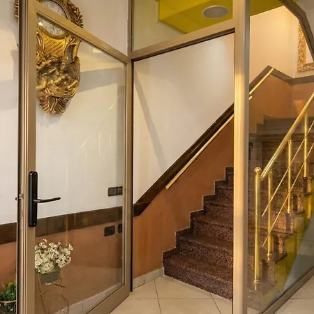 Szálloda Artist Center *