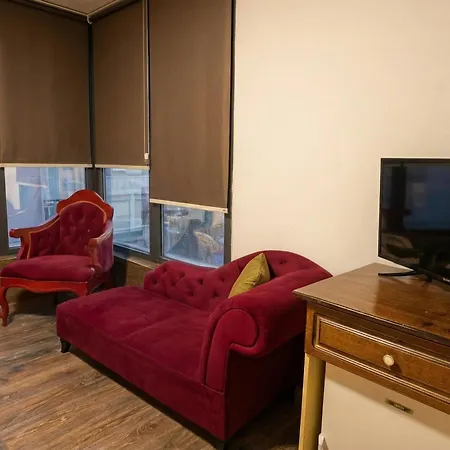 מלון Artist Center טיראנה