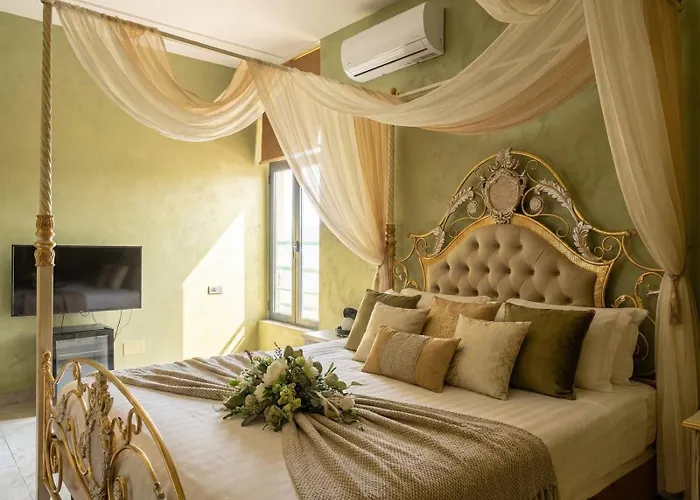 Artist Center 地拉那