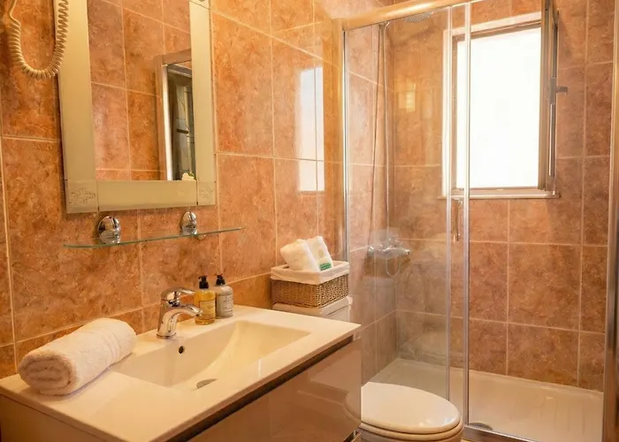 Artist Center 酒店 *